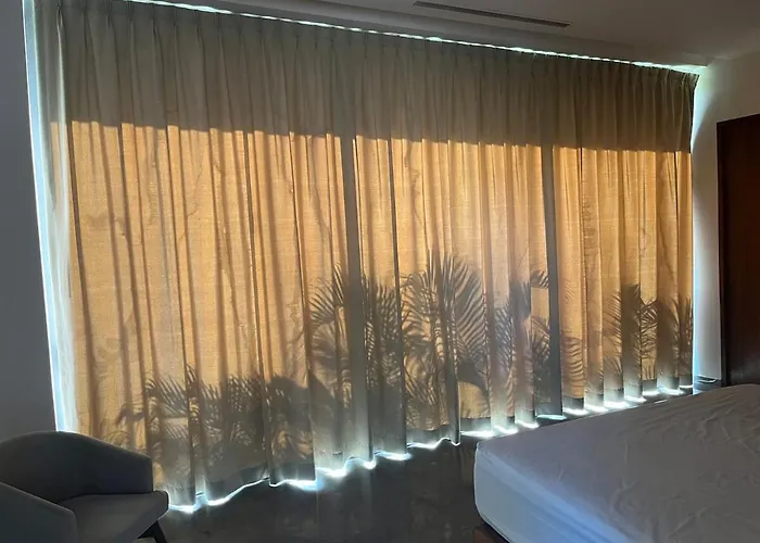 Jungle Panoramic View Ph With Club Shuttle & Gym Apartment *